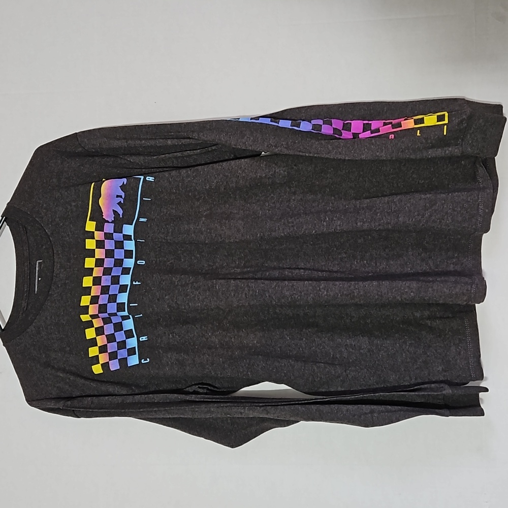 Urban Pipeline long sleeve tee Size XL